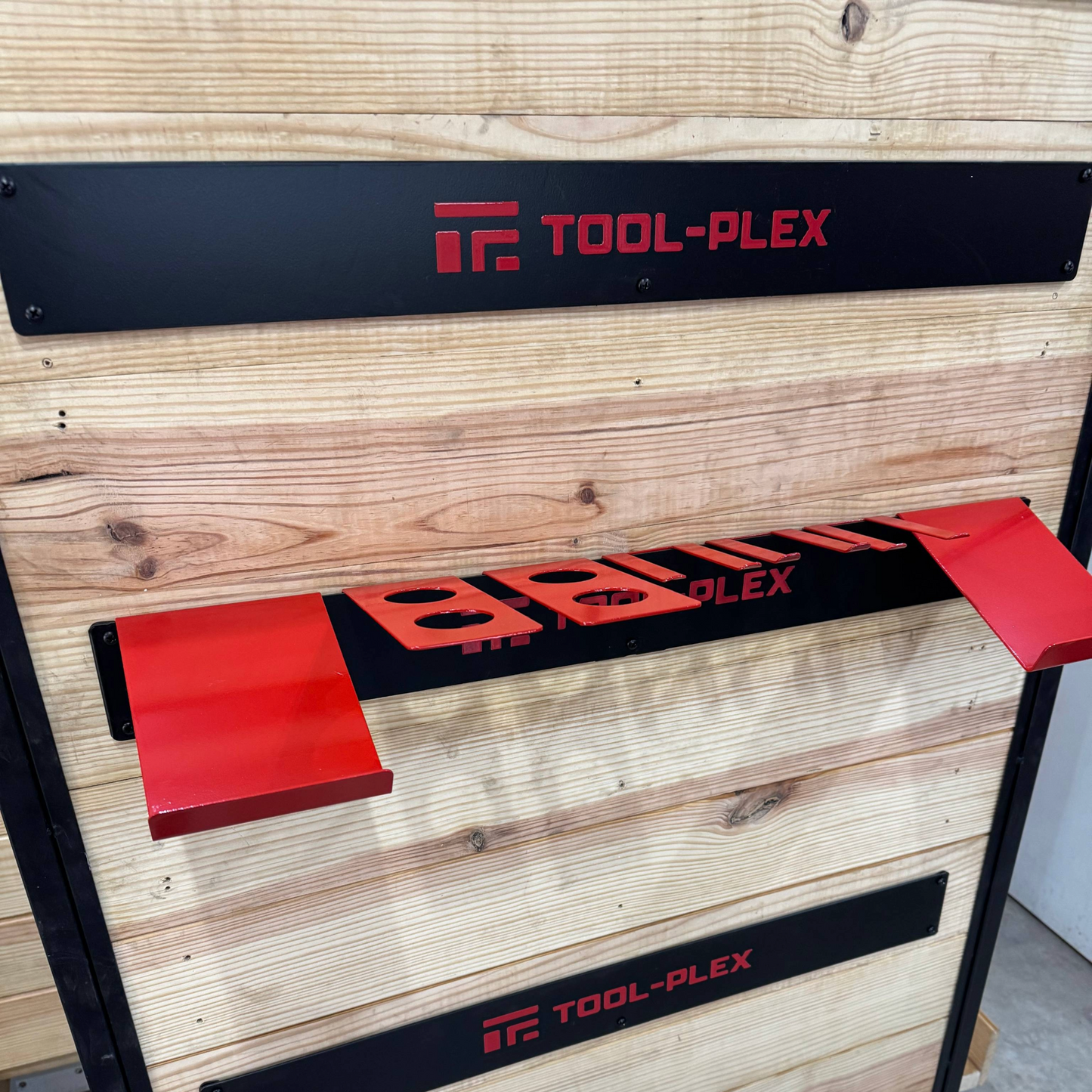 Tool-Plex™ Charger & Battery Pack